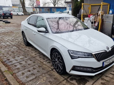 Skoda Superb L&K 4X4 190KM DSG Pierwszy własciciel ASO F-VAT