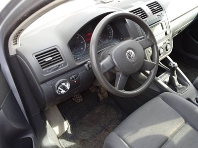 Sprzedam VW golf 5 1.9 TDI 2004