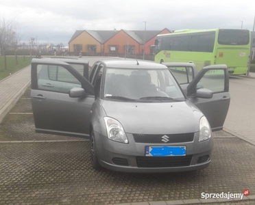 Suzuki Swift 1,3 DDIS,, 5-drzwi, klimatyzacja