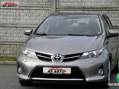 Toyota Auris 1,33i 100KM Premium/SerwisASO/Kamera/Ledy/USB/…