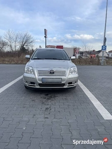 Toyota Avensis t25 D4D 2.0 116 KM