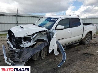 Toyota Tacoma 3.0 benzyna 2023r. (BAKERSFIELD)