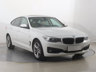 BMW 3GT 2015 320d xDrive GT 151969km Sedan