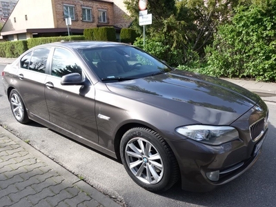 BMW SERIA 5 VI (F07/F10/F11) BMW 530d, 2011, F10. 248 tys km. Doinwestowany.