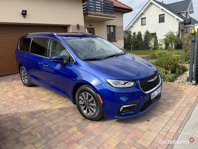 CHRYSLER PACIFICA TOURING L PLUS