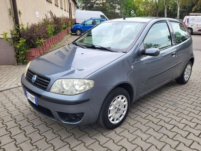 Fiat Punto II Hatchback 1.2 i 16V 80KM 2004