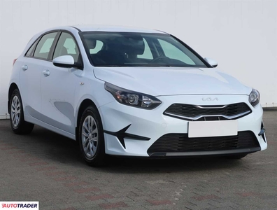 Kia Ceed 1.0 99 KM 2022r. (Piaseczno)