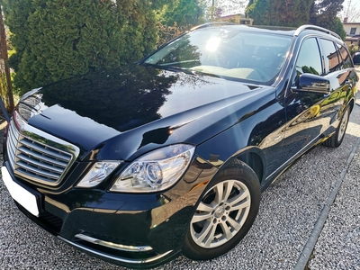 Mercedes Klasa E W212 Kombi 200 CGI BlueEFFICIENCY 184KM 2010