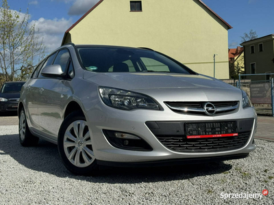 Opel Astra 1.4 TURBO 120KM z Niemiec *Bogata wersja* LIFT 2015, SERWISOWAN…