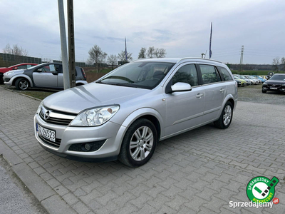 Opel Astra 6 biegowa skrzynia/Sprawna klimatyzacja/Alufelgi/Tempomat/Bez k…