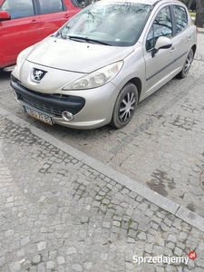 Samochód osobowy Peugeot