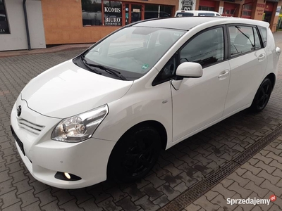 Toyota Verso 1.8 benzyna automat