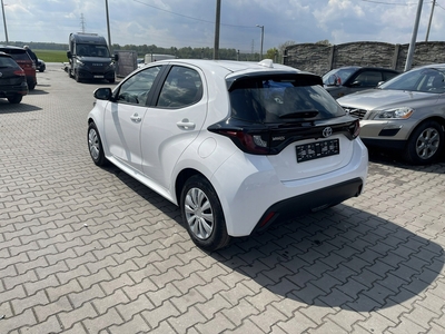 Toyota Yaris IV 2023