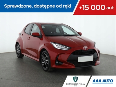 Toyota Yaris IV Hatchback 1.5 Dynamic Force 125KM 2022