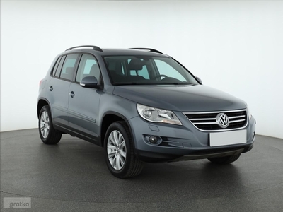 Volkswagen Tiguan , Navi, Klimatronic, Tempomat, Parktronic,