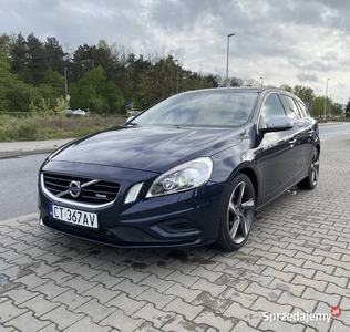 Volvo V60 D3 R-Design