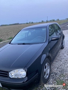 Vw golf IV 1,6 benzyna