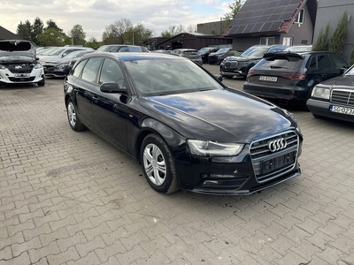 Audi A4 B8 Avant Facelifting 2.0 TDI 143KM 2013