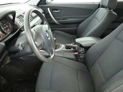 BMW 1 2009 118d 200044km Coupe
