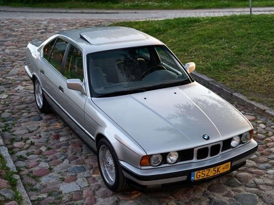 BMW Seria 5 E34 Sedan 525 i 24V 192KM 1991