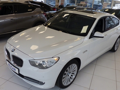 BMW Seria 5 F10-F11 Limuzyna 520d 184KM 2013