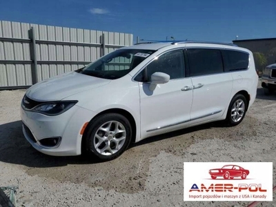 Chrysler Pacifica II 2017