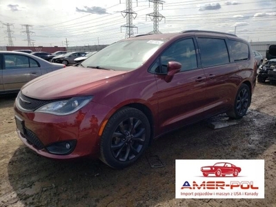 Chrysler Pacifica II 2018