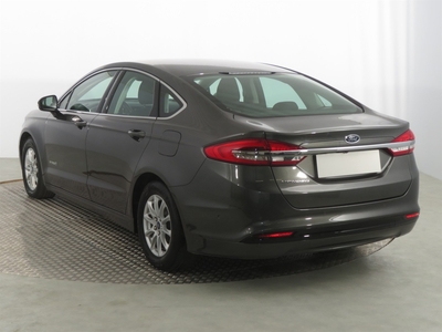 Ford Mondeo 2019 2.0 Hybrid 82656km Sedan