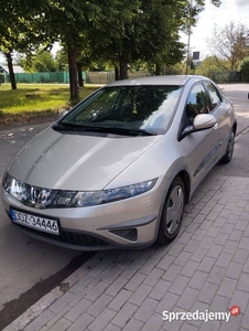 Honda civic UFO rok 2006 1,8 benzyna klima 2 komplet koł