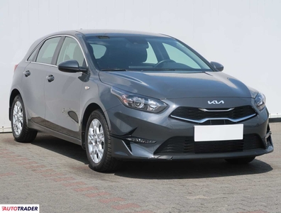 Kia Ceed 1.0 99 KM 2022r. (Piaseczno)