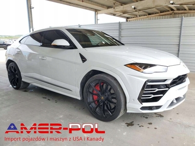 Lamborghini Urus 2021