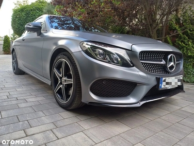 Mercedes-Benz Klasa C 300 9G-TRONIC