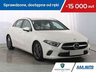 Mercedes Klasa A W177/V177 Hatchback 1.3 180 136KM 2018