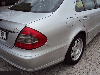 Mercedes Klasa E W211 Sedan W211 2.1 (220 CDI) 170KM 2007