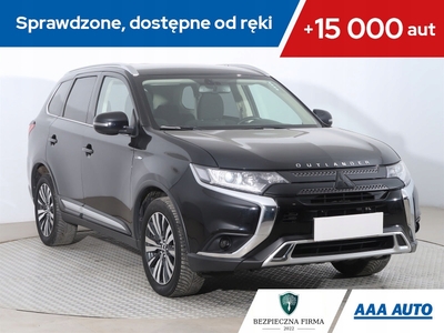 Mitsubishi Outlander III SUV Facelifting 2017 2.0 150KM 2019