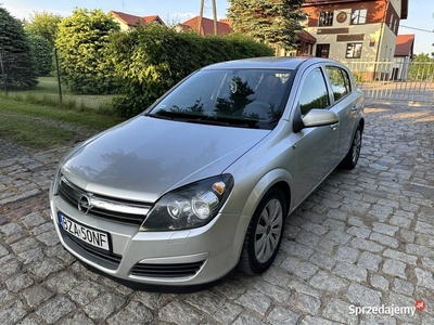 Opel astra 1.7 diesel rok 2006 klimatyzacja