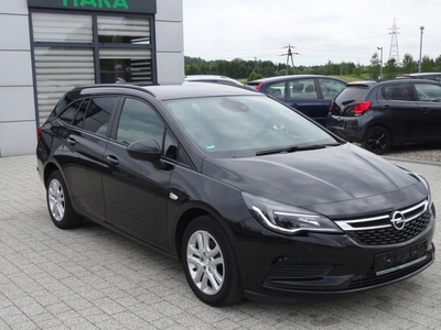 Opel Astra K Sports Tourer 1.4 Turbo 125KM 2017