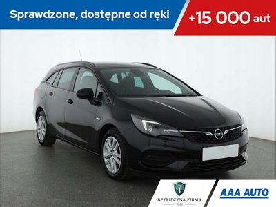 Opel Astra K Sportstourer Facelifting 1.5 Diesel 122KM 2020