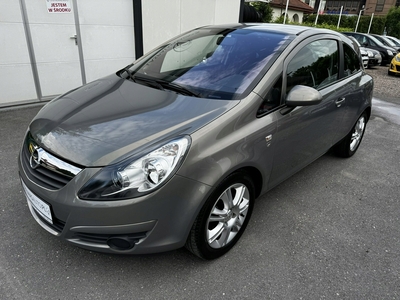 Opel Corsa D Hatchback 1.4 87KM 2010