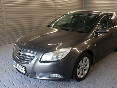 Opel Insignia I Sports Tourer 2.0 CDTI ECOTEC 130KM 2012