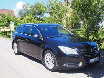 Opel Insignia I Sports Tourer 2.0 CDTI ECOTEC 160KM 2012