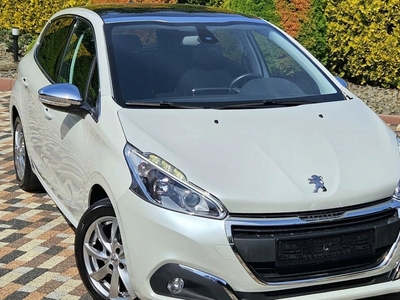 Peugeot 208 I Hatchback 5d Facelifting 1.2 PureTech 110KM 2015