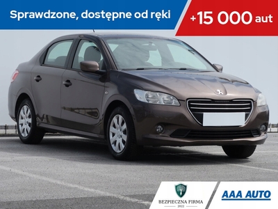 Peugeot 301 Sedan 1.2 VTi 72KM 2013