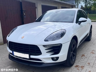 Porsche Macan PDK