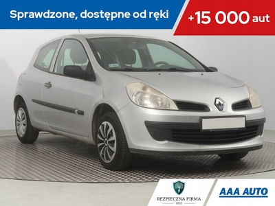 Renault Clio III Hatchback 5d 1.2 i 16V 75KM 2009