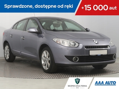 Renault Fluence Sedan 1.6 16V 110KM 2010