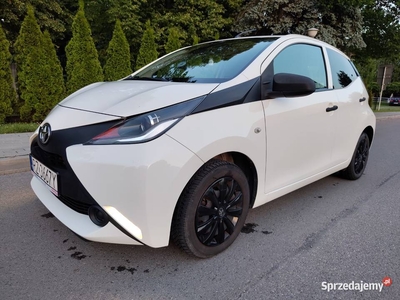 Toyota Aygo 2016, salon Polska