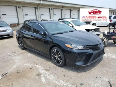 Toyota Camry IX 2019