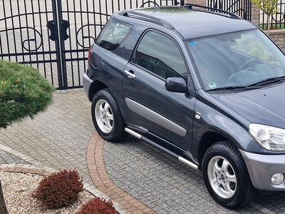 Toyota RAV4 II 1.8 VVTi 125KM 2004