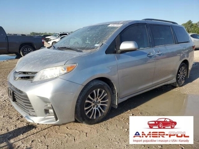 Toyota Sienna III 2018